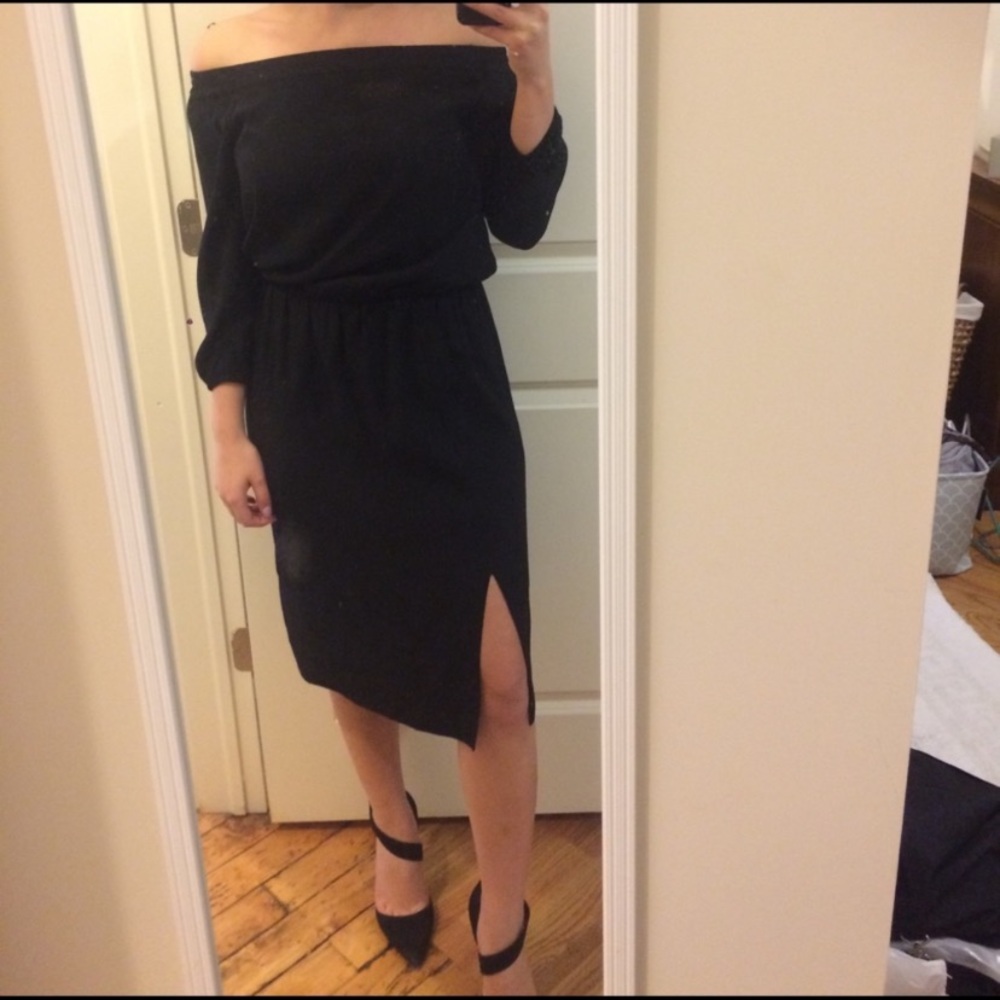 Ann Taylor Off the Shoulder Dress